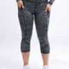 Mid-Rise Capri Fitness Leggings with Side Pockets - Image 11