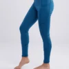 High-Waisted Classic Gym Leggings with Side Pockets - Image 11